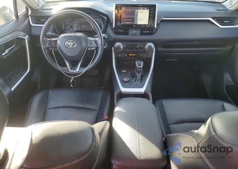2020 Toyota Rav4 Limited z USA, uszkodzony, nr VIN 2T3DWRFV4LW055509